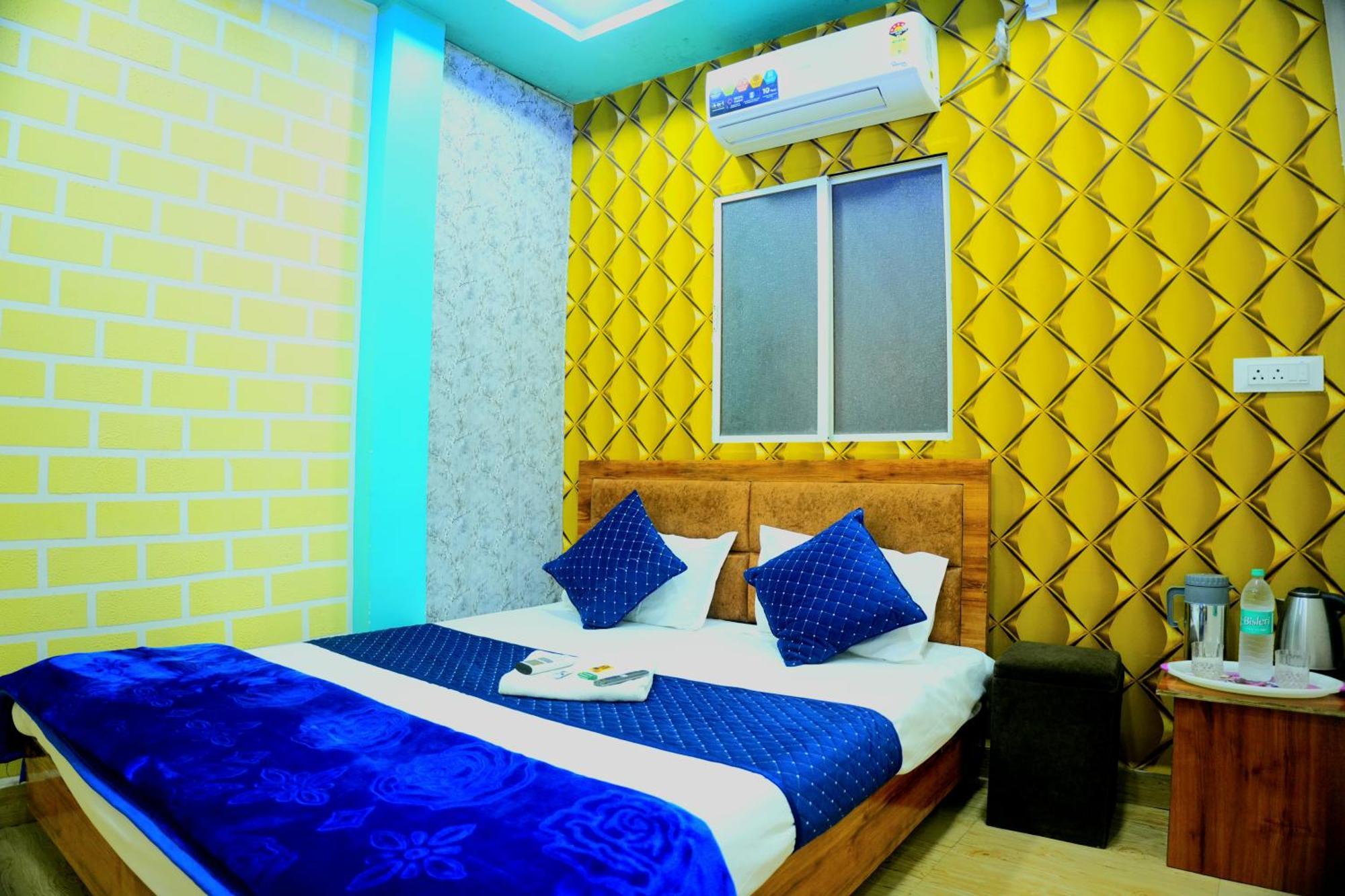 Hotel Ganraj Ujjain Exterior foto
